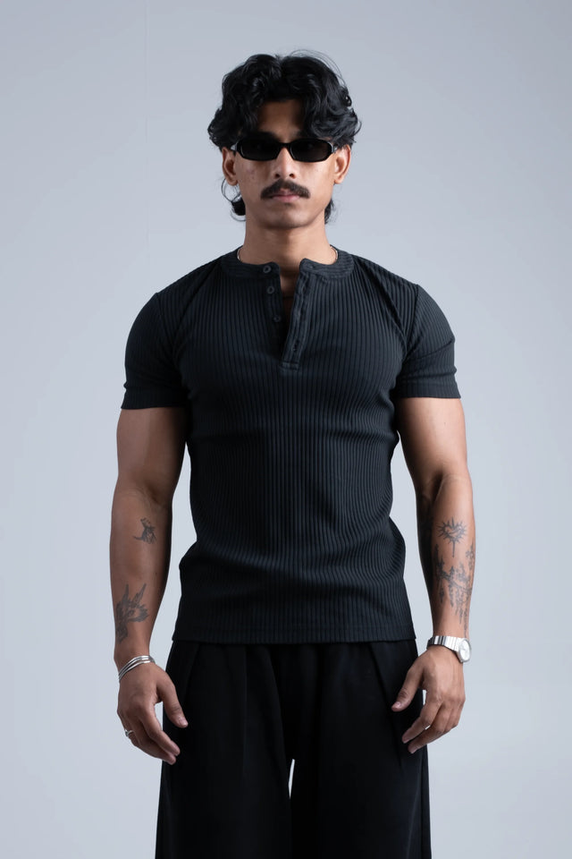 RX RIB HENLEY HALFSLEEVE - BLACK