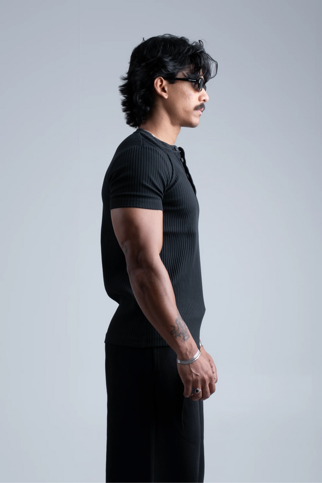 RX RIB HENLEY HALFSLEEVE - BLACK