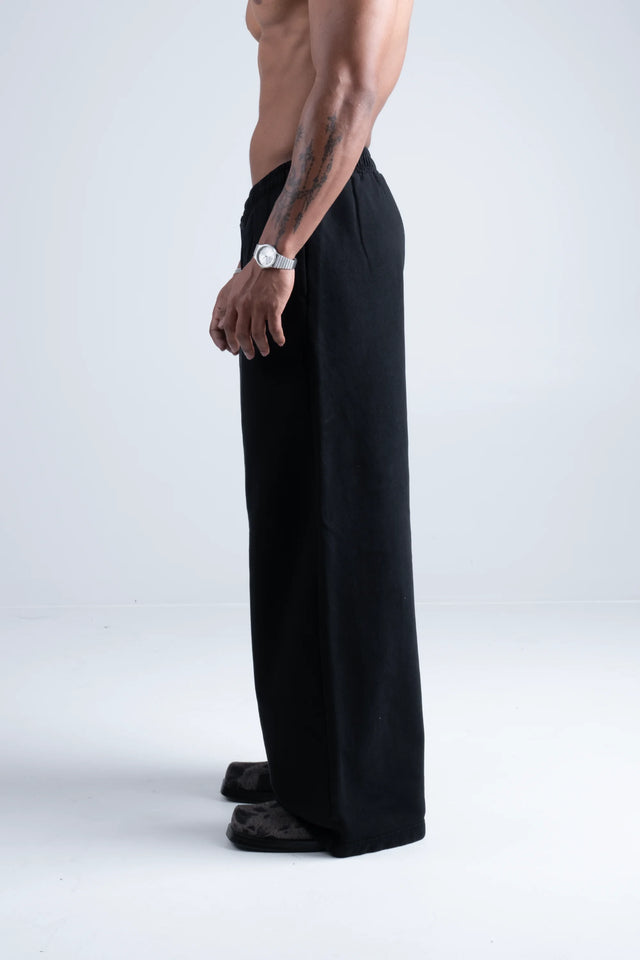 RX PLEATED SWEATPANT - BLACK
