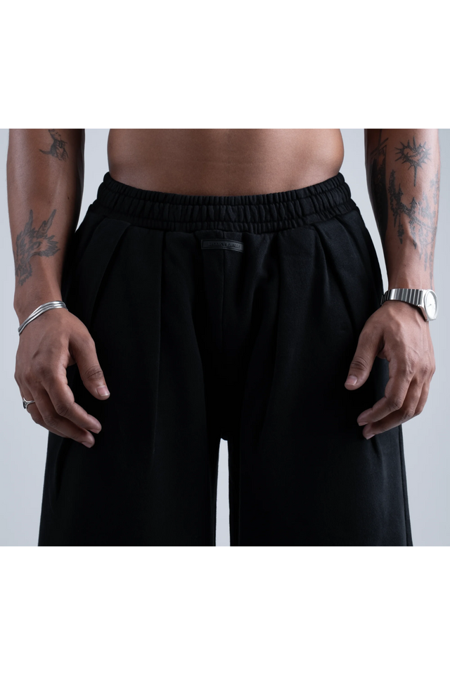 RX PLEATED SWEATPANT - BLACK